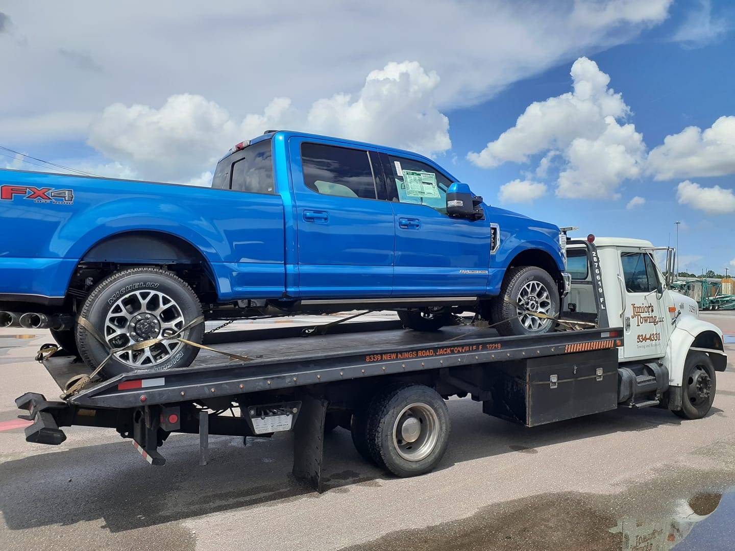 Juniors Towing Llc (8)